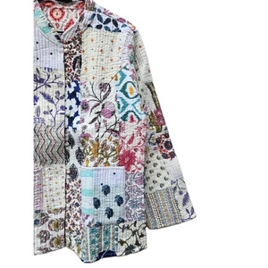 Veste en coton indien vintage faite à la main, style bohème, patchwork matelassé, motifs uniques et variés, respirante, rayures imprimées, hiver - Product Image 2