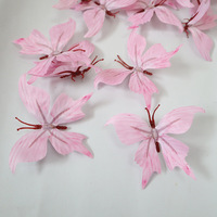 Mini fleurs artificielles en forme de papillon pour l'aménagement de fond de scène de mariage, la décoration murale de la maison, la création d'ambiance pour la Saint-Valentin