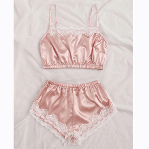 Conjunto de dos piezas de ropa de estar por casa de imitación de seda negra, estilo europeo y americano, a la moda y cómodo, al por mayor. - Product Image 1