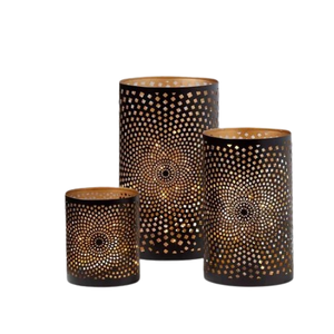 Linternas de vela de metal con diseño de malla para decoraciones de hoteles, varias formas con atractivo navideño para habitaciones de hotel - Product Image 4