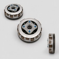 Großhandel Motorenbausatz KAISUNG Neue Kupplungsbaugruppe für ZC WAVE 100S & WAVE Modelle Gusseisen/Aluminiumlegierung 12-Monatige Garantie