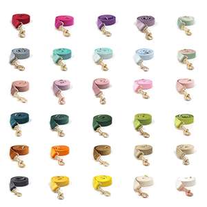 Nuevos productos 2024 Hebilla de aleación de zinc para correa de perro Collares y correas de perro personalizados Gancho de correa de terciopelo colorido para mascotas - Product Image 1