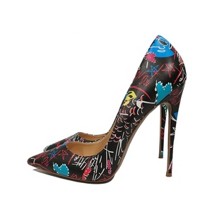 Scarpe pump da donna colorate con Graffiti neri <span class=keywords><strong>tacchi</strong></span> alti Sexy <span class=keywords><strong>tacchi</strong></span> alti da 12cm per lo stile di moda per feste - Product Image 1