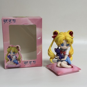 ฟิกเกอร์เซเลอร์มูน ชิบิ อุซากิ ซึคิโนะ ท่าทางนั่ง พร้อมลูน่า แคท ของสะสมตกแต่ง ของเล่นสะสมสำหรับเป็นของขวัญอนิเมะ - Product Image 2