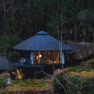 Maison en bois modulaire préfabriquée, chalet en rondins avec terrasse et piscine, maison de luxe en bois, lodge, mini-resort, séjour, bungalow - Product Image 1