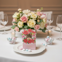 Boîte à dragées en forme de couronne florale rose avec inscription « Célébrez avec nous » – Décoration de fête pour mariage et anniversaire