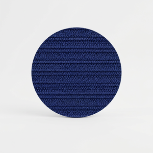 Tissu en maille côtelée double en polyester bleu marine, textile extensible texturé pour la confection de vêtements et d'habillement - Product Image 2