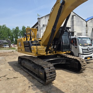 Excavadora Usada Caterpillar <span class=keywords><strong>CAT</strong></span> 345GC <span class=keywords><strong>de</strong></span> 45 Toneladas, <span class=keywords><strong>de</strong></span> Alta Potencia y Ahorro <span class=keywords><strong>de</strong></span> Combustible, con Orugas Hidráulicas, <span class=keywords><strong>de</strong></span> Alta Eficiencia - Product Image 2