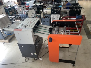 Apilador Automático de Hojas de Alta Precisión CHENGYUE CYS-620 con Control de Motor Independiente, Maquinaria de Procesamiento de Papel - Product Image 2