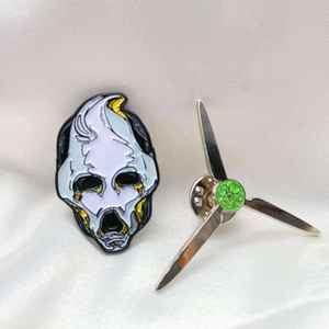 Pins de Esmalte Metálico Teñido de Alta Calidad con Diseños de Animales como Tigre, León y Bestias - Product Image 6