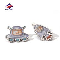 Longzhiyu, fabricant de broches depuis 20 ans, personnalisation par impression UV, émail souple et dur, badge en métal doré, logo, épingle de revers motif animal mignon