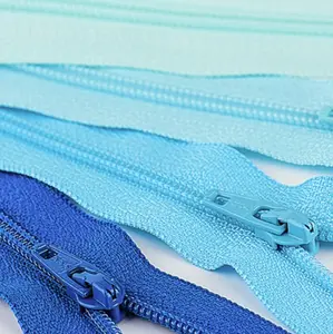 YKK ZIPPER Clothing Supplier 3 5 8 10 Long Chain Nylon Zipper Roll Bag Time Lead Plastic Support Feature Material Textile Origin