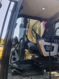 รถขุด CAT 330GC ปี 2023 มือสอง ขนาดใหญ่ 33 ตัน พร้อมบุ้งกี๋ขุดขนาด 1.65 ลบ.ม. รถขุดตีนตะขาบมือสอง รับประกัน 1 ปี - Product Image 3