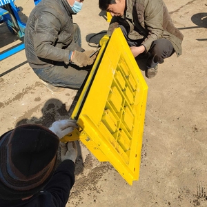 Mobil Mobile Moving Hollow columbia Concrete <strong>Block</strong> Making Machine One-time a <strong>Block</strong> Only One Usa - Product Image 5