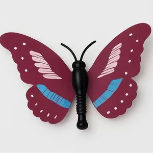 Juguete Interactivo con Movimiento para Mascotas, Juguete con Forma de Mariposa para Perros, Gatos y Animales Pequeños, Diversión para el Tiempo de Juego - Product Image 1
