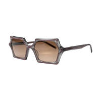 Gafas Bling Diamond Studded Starry Sky Square Gafas de sol Lentes Gradient Frame Material PC Colored Style Logo Lens