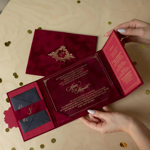 Đám cưới sang trọng lời mời túi phong bì thư mục lời mời Acrylic Burgundy Nhung Cổ Điển Lời Mời với vàng lá đỉnh - Product Image 1