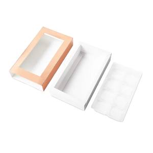 <span class=keywords><strong>Caja</strong></span> <span class=keywords><strong>de</strong></span> Embalaje <span class=keywords><strong>de</strong></span> Papel Kraft <span class=keywords><strong>de</strong></span> Alta Calidad con Ventana Transparente, Bandeja Extraíble <span class=keywords><strong>de</strong></span> Plástico y Laminación Brillante para Almacenamiento <span class=keywords><strong>de</strong></span> Dulces y Chocolate - Product Image 2