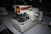 Machine à boutonnières Reece 104, machine à œillets, machine à coudre industrielle pour jeans, costumes, vêtements