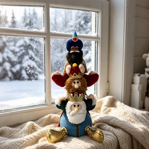 Adorno Navideño <span class=keywords><strong>de</strong></span> Peluche <span class=keywords><strong>de</strong></span> los Tres <span class=keywords><strong>Reyes</strong></span> <span class=keywords><strong>Magos</strong></span> Apilados, Muñeco Elfo Tomte con Música y Funcionamiento a Pilas - Product Image 1