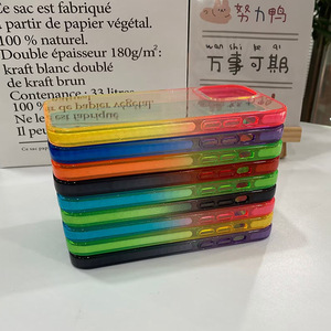 Màu Đen Hai Mặt Long Lanh Gradient Vỏ Cứng Chống Sốc Trường Hợp Điện Thoại Cho 16 Pro Max Từ Người Giữ Nhẫn Phi Hành Gia Thiết Kế - Product Image 4