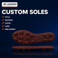 Semelle de chaussure de football confortable en TPU, crampons de football avec absorption des chocs et antidérapant flexible pour le sport OEM/ODM