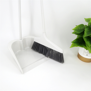 YISHUA Factory Household Cleaning Windproof Plastic Material Long Handle Broom and Dustpan Set