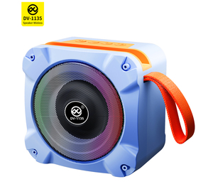 Altavoz Portátil con Luz RGB, Correa de Mano, Antena Telescópica, Radio FM, Mini Altavoz Inalámbrico de Alta Fidelidad - Product Image 5