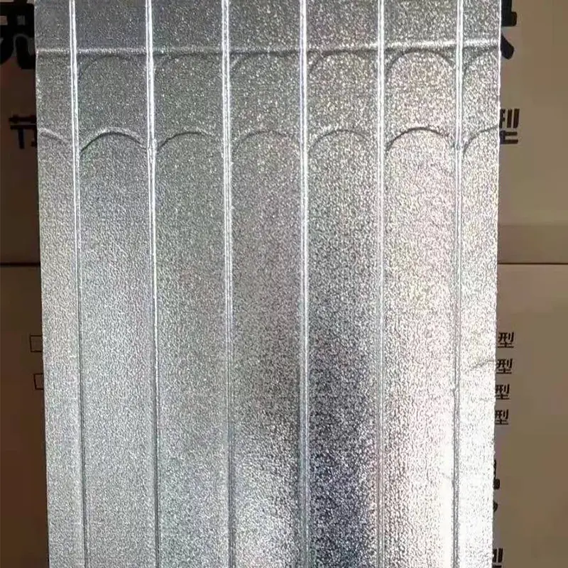 Aluminum Foil XPE Foam Vật Liệu Cách Nhiệt CuộN Tấm Cách Nhiệt Cho Sàn Tường Mái