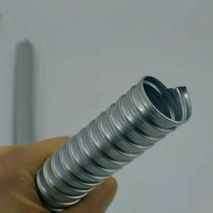 20mm <span class=keywords><strong>3</strong></span>/<span class=keywords><strong>4</strong></span> pulgadas acero galvanizado resistente a la corrosión de metal <span class=keywords><strong>corrugado</strong></span> GI conducto flexible para cables eléctricos - Product Image 3