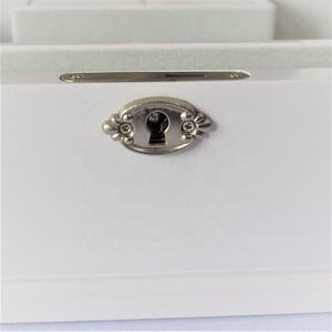 Nouvelle conception, boîte à musique en bois blanc de luxe personnalisée pour filles, pour enfants, pour mariage - Product Image 6