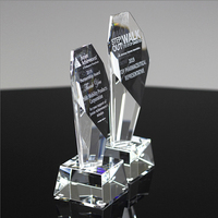 Trophées en cristal modernes à double pointe pour la reconnaissance d'entreprise |   Récompense personnalisable