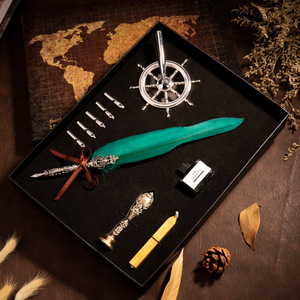 Ensemble cadeau de stylo à bille exquis avec plume, pointe de 0,5 mm, en plastique, encre noire indélébile, support en forme de roue de bateau - Product Image 3