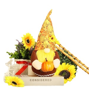 Nuovi Ornamenti a Forma di Zucca Senza Volto in Plastica per il Festival del Raccolto di Ringraziamento - Product Image 5