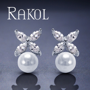 RAKOL EP178 Affascinanti <span class=keywords><strong>Orecchini</strong></span> <span class=keywords><strong>da</strong></span> <span class=keywords><strong>Sposa</strong></span> con Perle Incastonate, Cristalli e Zirconi CZ, Gioielli di Moda - Product Image 4