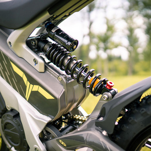 Motocicleta Todoterreno TALARIA X3 PRO, Batería de 60V, Potencia de 5.5kW, Alcance de hasta 70 km, Ruedas Ligeras de 110 lb - Product Image 4