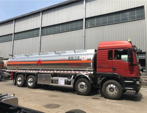 <span class=keywords><strong>Camion</strong></span>-citerne Sinotruk HOWO 20m, transmission manuelle, Euro5, 350 CV, neuf, 6x4, pour le transport de carburant, à vendre - Product Image 4