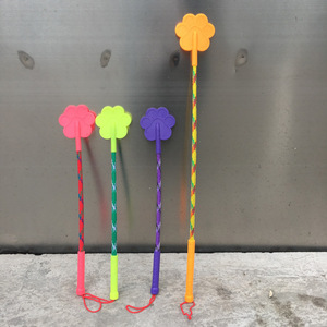 Matériel d'entraînement pour chiens en plastique souple en forme de fleur, couleurs aléatoires, petites et grandes tailles, fournitures pour chiots - Product Image 4