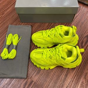 Zapatillas deportivas de alta calidad, estilo clásico, multicolor, para hombre y mujer, marca famosa, para correr, gran oferta en primavera de 2026. - Product Image 1