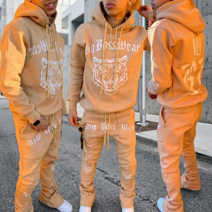Conjunto Deportivo con Capucha Beige para Hombre con Estampado de Tigre, Estilo Hip Hop, para Invierno - Product Image 3