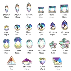 700 pz/scatola 2 fori per cucire Strass in acrilico Strass perline di diamanti a molte forme di Strass in resina con retro piatto per decorazioni - Product Image 1