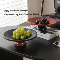Plateau de service drainable pour fruits et collations, avec design texture rocheuse, idéal pour le rangement des aliments secs