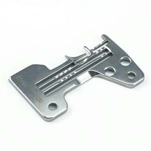 R4305-JOE-E00Xニードルプレート狭舌スロートプレート4スレッドオーバーロックミシン純正品質針プレートツール - Product Image 2