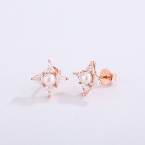 Elegantes Pendientes de Perlas de Agua Dulce con Hojas de Cobre y Circonitas, Joyería para Mujer, Regalo de Boda, Aniversario - Product Image 2