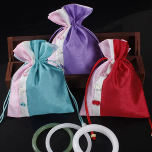 Bolsa de Regalo Personalizable con Cordón de Cierre en Varios Colores - Product Image 3