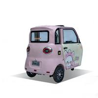 Tricycle électrique léger et fermé pour la mobilité des seniors et les trajets urbains de courte distance
