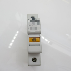 ตัวยึดฟิวส์ Shawmut Uscc1i Nsnp จำนวน <span class=keywords><strong>3</strong></span> ชิ้น ของแท้ใหม่พร้อมส่ง สำหรับระบบอัตโนมัติในอุตสาหกรรม Pac Dedicated Plc C R - Product Image 1