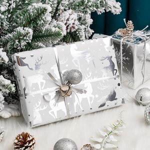 Papel de Regalo Navideño MAYPLUSS, 17x120 Pulgadas, Diseño de Oso Plateado y Copos de Nieve, Papel para Envolver Regalos, Uso Artesanal, Reciclable - Product Image 5