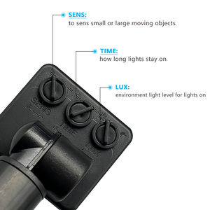 <span class=keywords><strong>Projecteur</strong></span> <span class=keywords><strong>LED</strong></span> étanche IP65 avec détecteur de mouvement PIR, angle de faisceau 120°, construction en aluminium pour entrepôt - Product Image 2