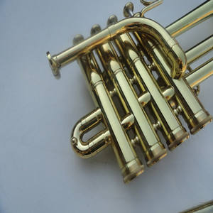 Fabricant d'<span class=keywords><strong>instruments</strong></span> à <span class=keywords><strong>vent</strong></span> occidentaux de petite corne en laiton doré laqué à 4 touches Vente en gros de petite corne en laiton - Product Image 2
